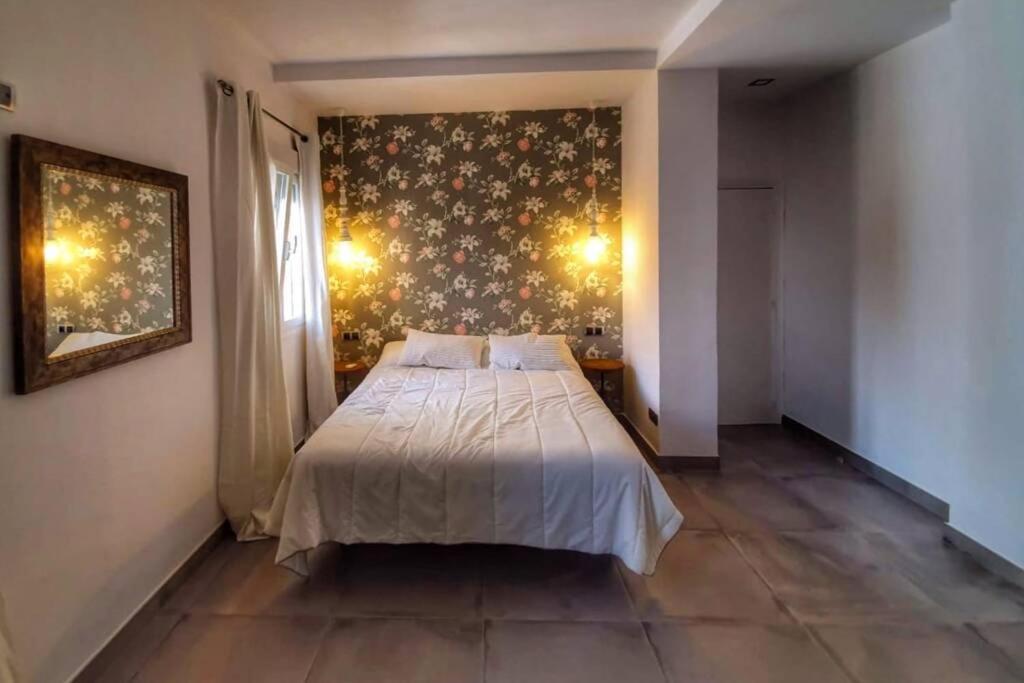 El Patio De San Bernardo Apartment Seville Ngoại thất bức ảnh