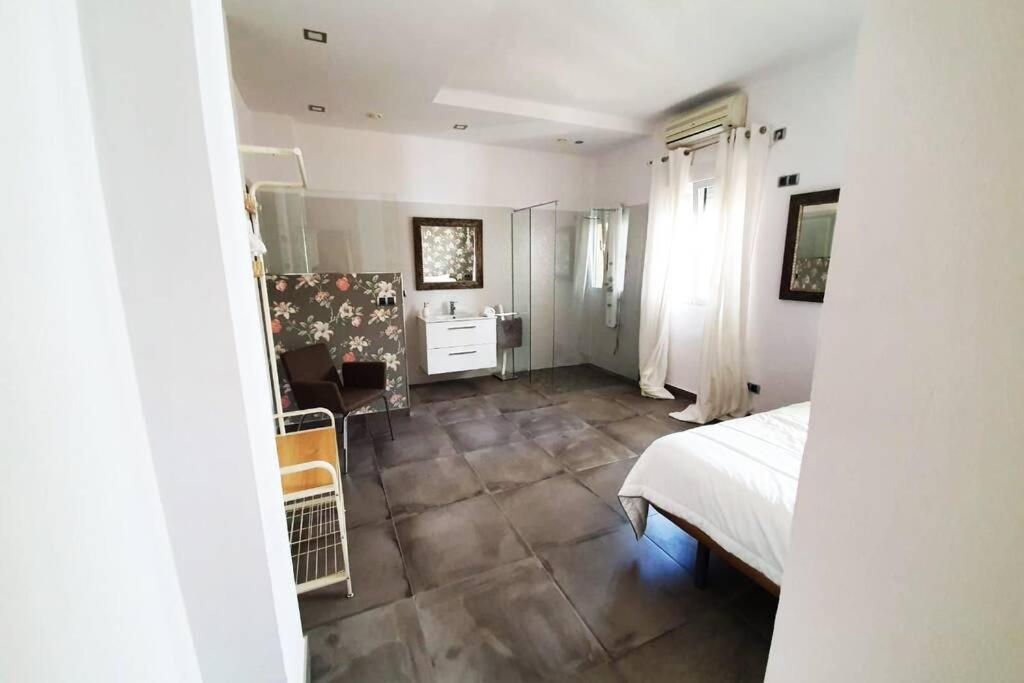 El Patio De San Bernardo Apartment Seville Ngoại thất bức ảnh
