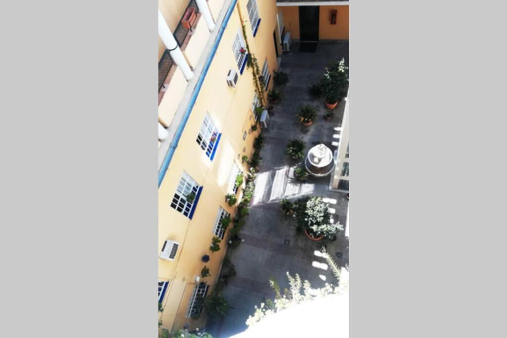 El Patio De San Bernardo Apartment Seville Ngoại thất bức ảnh