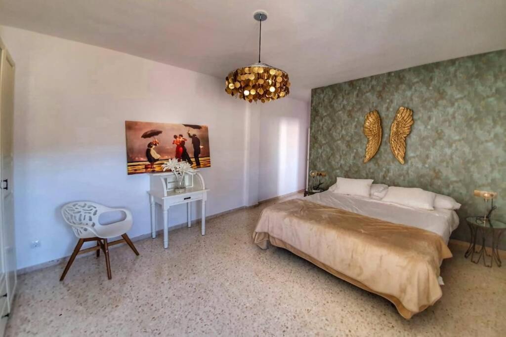 El Patio De San Bernardo Apartment Seville Ngoại thất bức ảnh