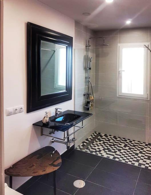 El Patio De San Bernardo Apartment Seville Ngoại thất bức ảnh
